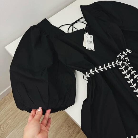 🖤 MANGO Puff Sleeve Mini Dress NWT | Embroidered Cotton Bow Back 6 - Picture 13 of 14